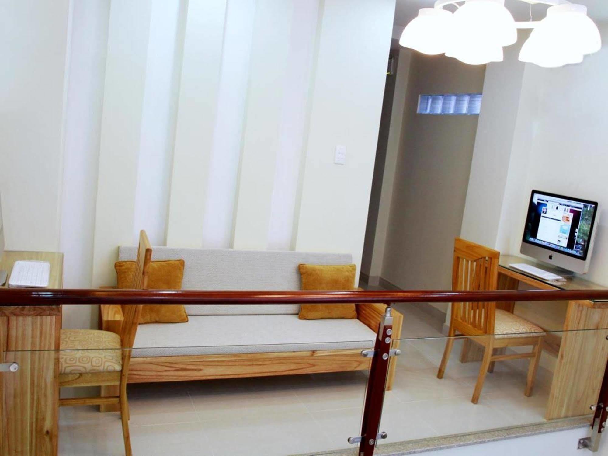 New Sai Gon Hostel Ho Chi Minh-stad Buitenkant foto